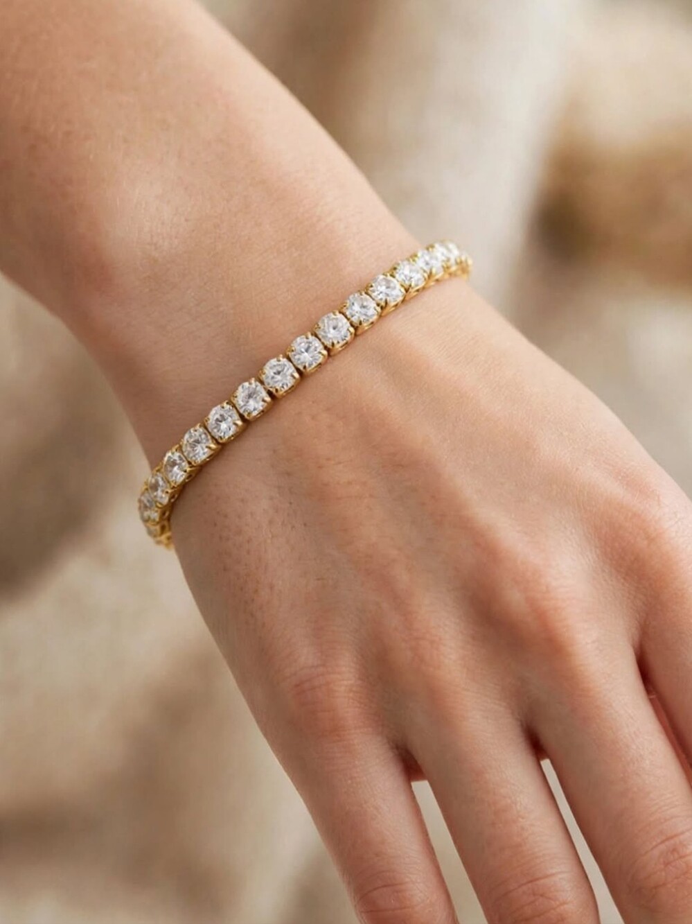 Bracelet with Clear Stones - Made With SWAROVSKI AUSTRIAN CRYSTALS